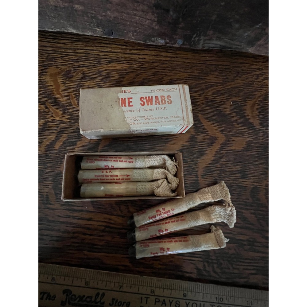 Vintage Handy Pad Supply Co Iodine Swabs Medical Apothecary Collectible Box